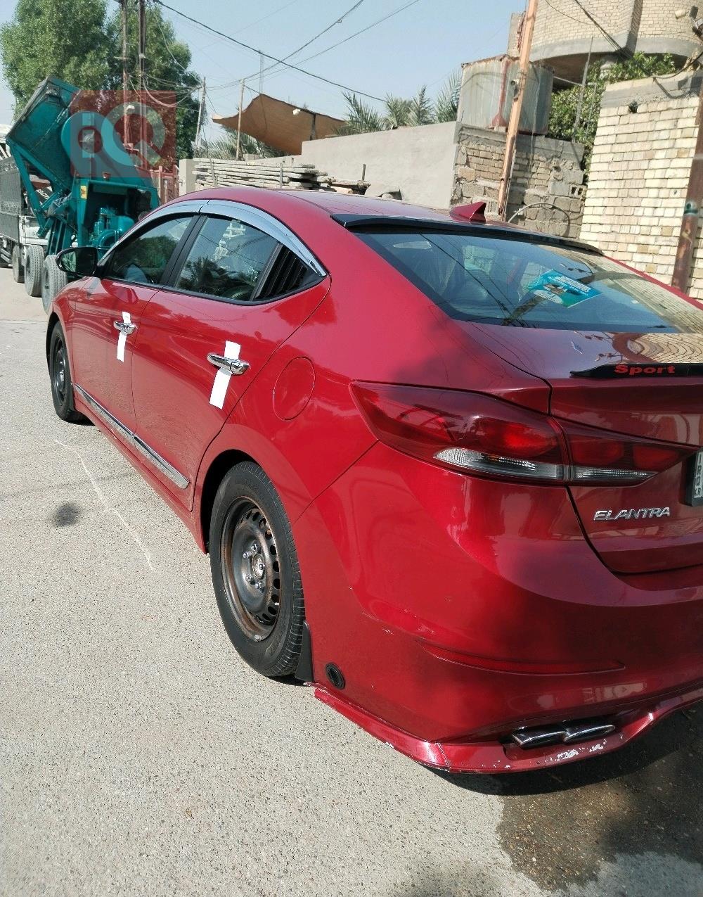 هيونداي النترا